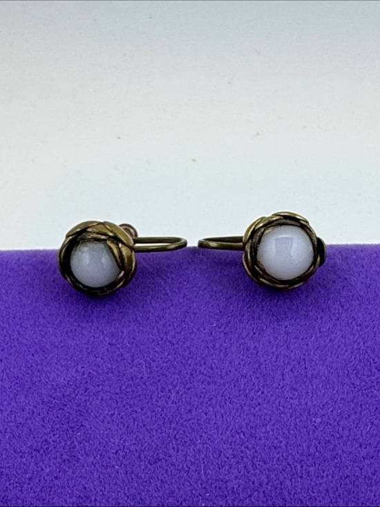 Jewelry | Vintage Brass Knot White Glass Button Screw Back Earrings ...
